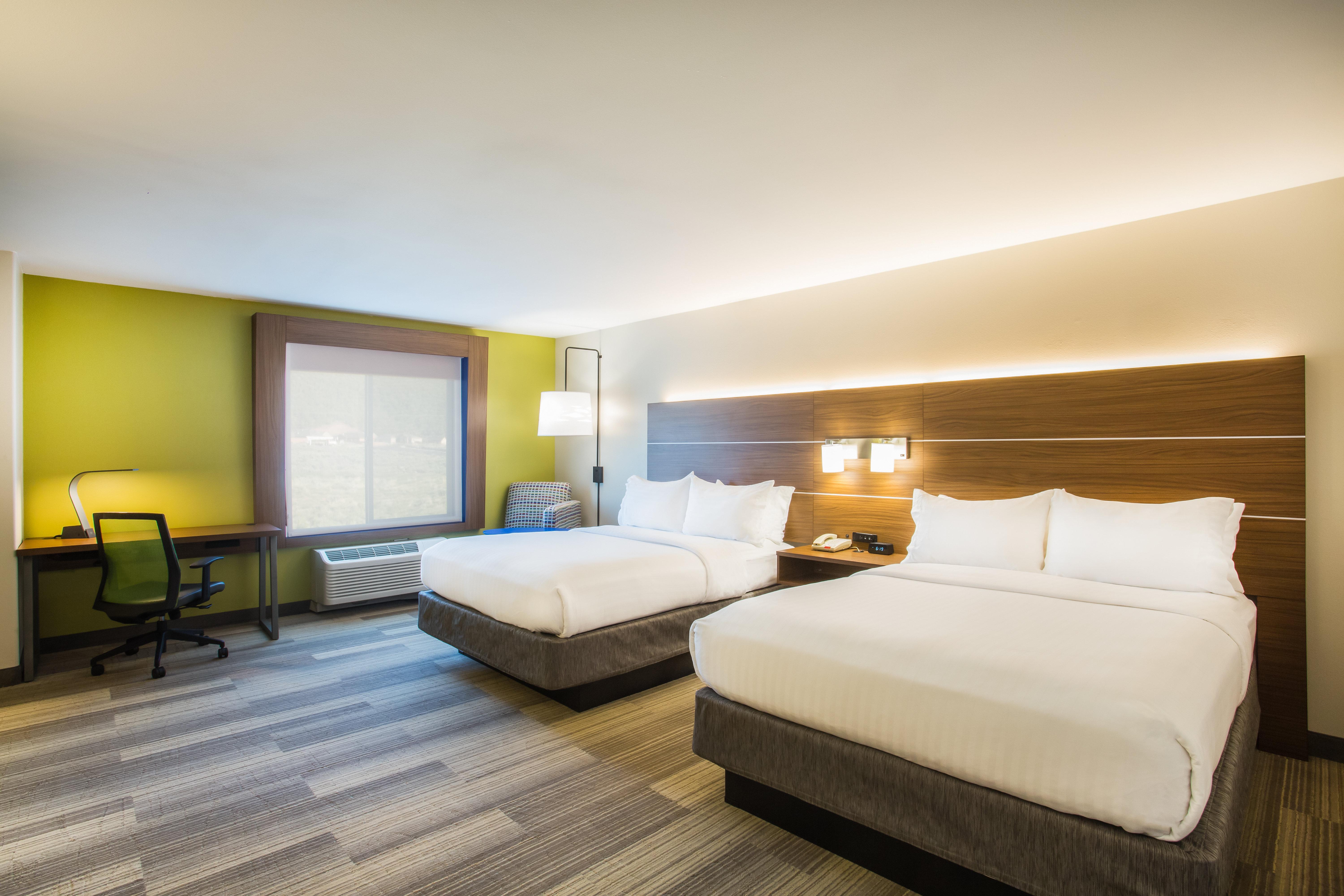 Holiday Inn Express Hotel & Suites Cedar City By Ihg Экстерьер фото
