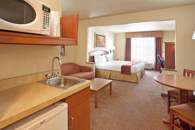 Holiday Inn Express Hotel & Suites Cedar City, An Ihg Hotel Экстерьер фото