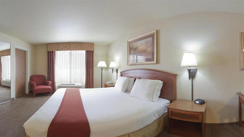 Holiday Inn Express Hotel & Suites Cedar City By Ihg Экстерьер фото