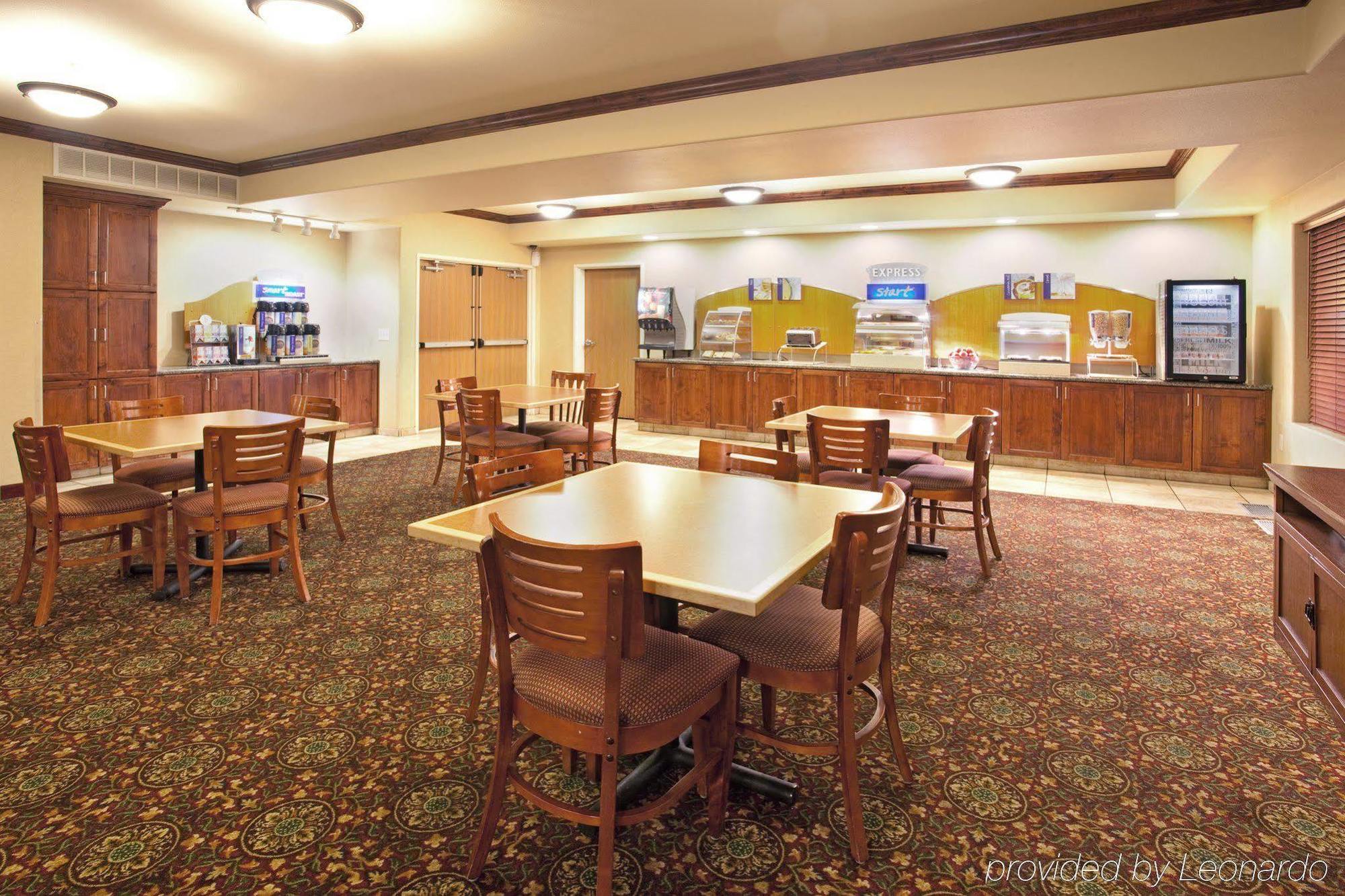 Holiday Inn Express Hotel & Suites Cedar City By Ihg Экстерьер фото