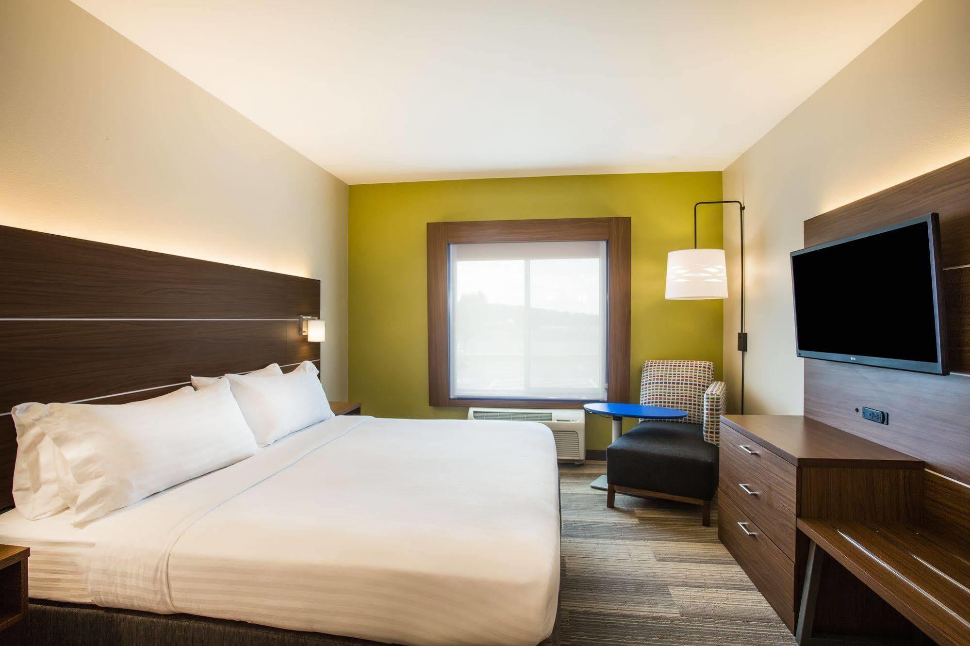 Holiday Inn Express Hotel & Suites Cedar City By Ihg Экстерьер фото